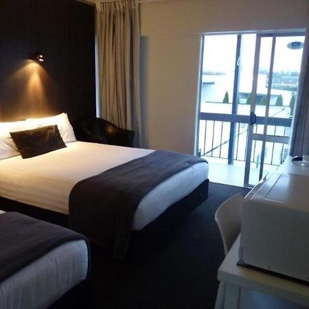 The Riccarton Hotel Christchurch Eksteriør bilde