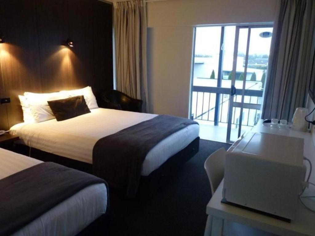 The Riccarton Hotel Christchurch Eksteriør bilde